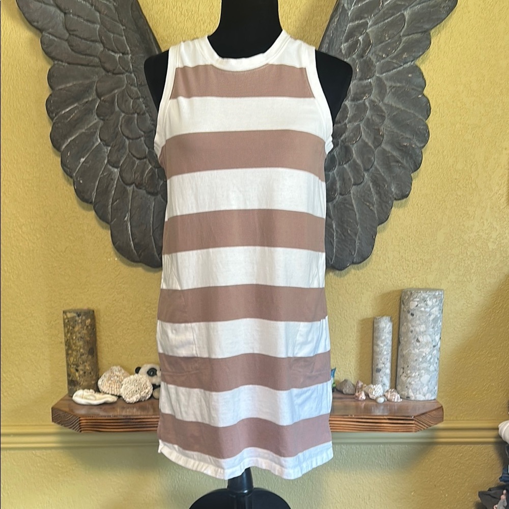 Old Navy Striped Dress With Pockets